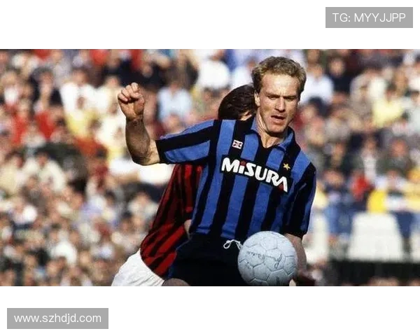 鲁梅尼格荣膺特别个人奖将于周六晚间隆重出席年度颁奖盛大典礼活动